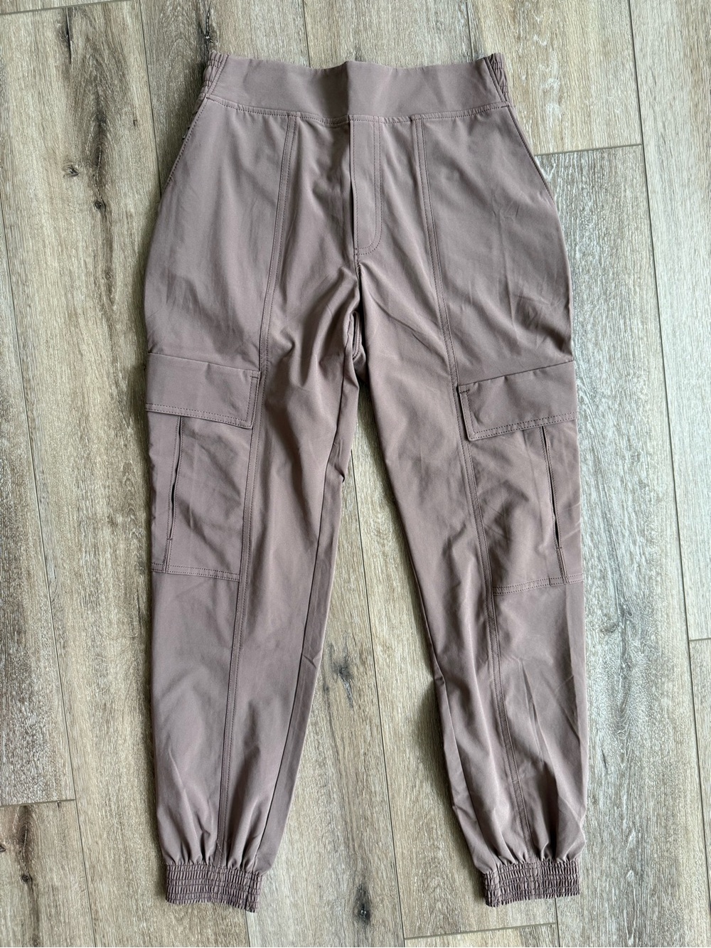 Athleta Women's Cargo Joggers in Mauve